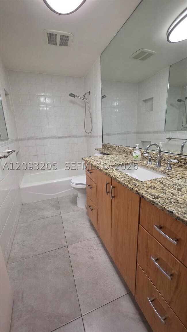 Building Photo - 19362 SW 103rd Ct