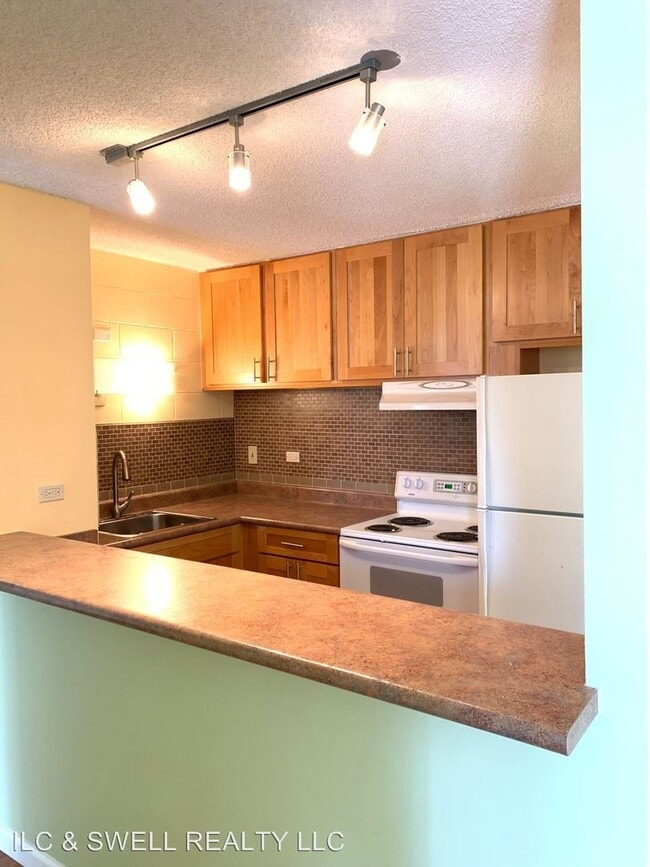 Building Photo - 1415 Punahou St