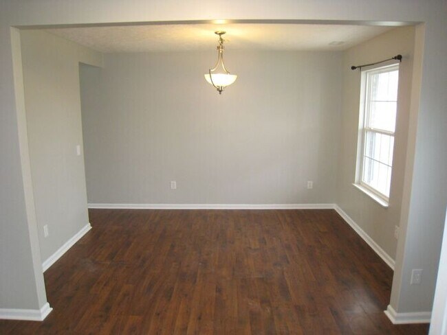 Building Photo - 11117 Hylas Dr