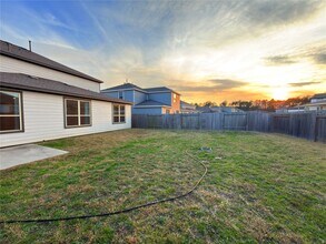 Building Photo - 9662 Caney Trails Rd