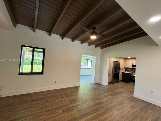 Photo - 8400 SW 46th St House