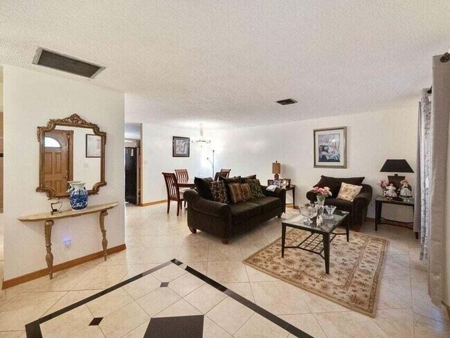 Foto del edificio - 6088 Plains Dr