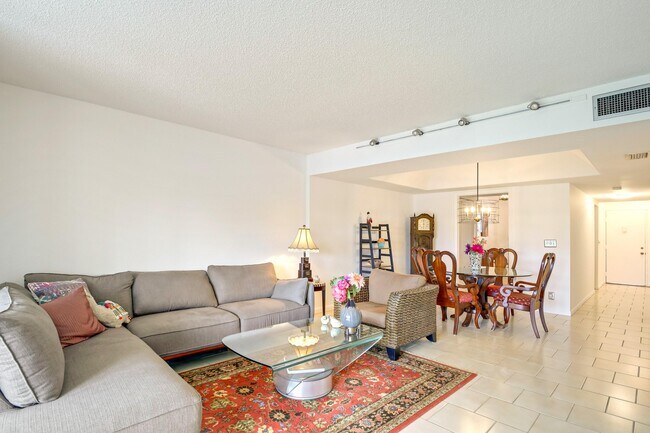 Foto del edificio - 6850 10th Ave N