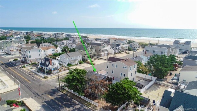 Building Photo - 9201 Beach Ave