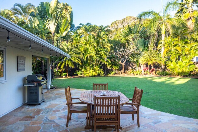 Photo - Fully Furnished Lanikai House with A/C