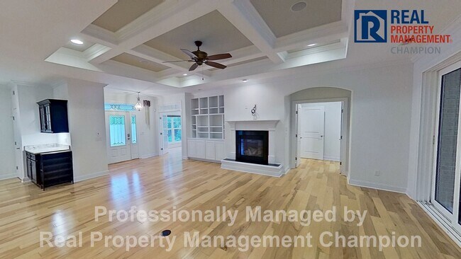 Building Photo - Custom 4BD/3BA Home with Hardwood Floors, Office, and Sunroom