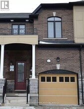 Building Photo - 1475 Blackmore St