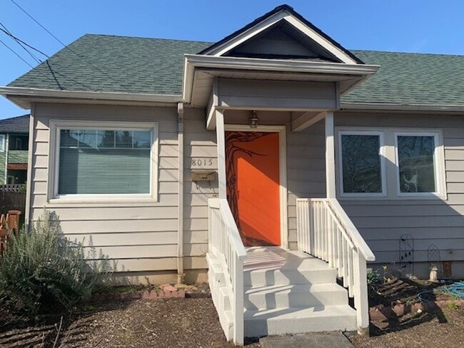 Building Photo - BENS01