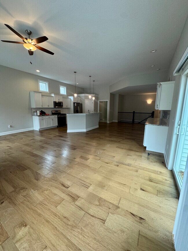 Foto del edificio - 5058 Pandit Dr