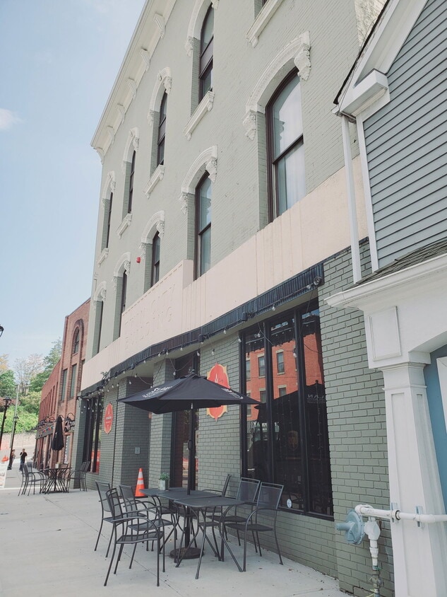 Primary Photo - 9 Wall Street Apt #3, Norwalk, CT 06850 - ...