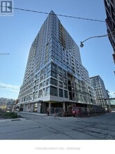 Building Photo - 15 Richardson St