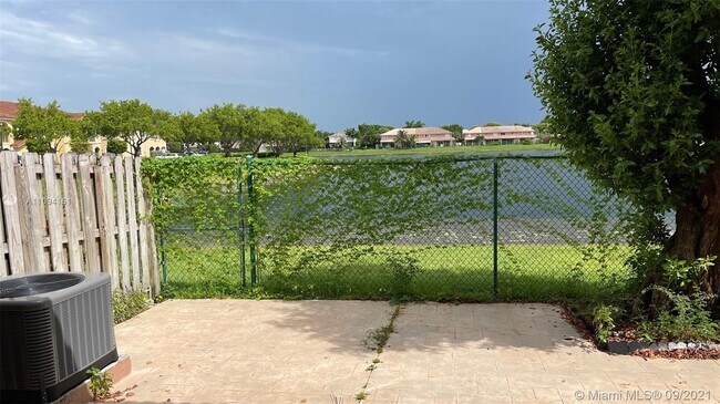 Building Photo - 16511 SW 71st Terrace