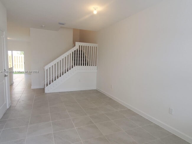 Foto del edificio - 2602 SE 11th St