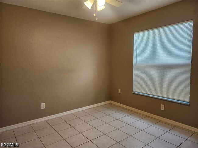 Foto del edificio - 1707 SW 2nd Terrace