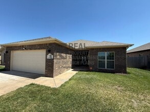 Building Photo - 9503 Westin Dr