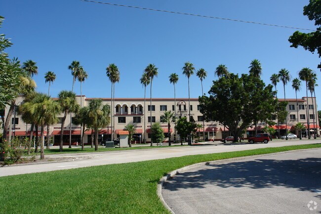 Foto del edificio - 238 Tampa Ave W