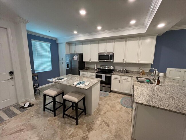 Building Photo - 14091 Heritage Landing Blvd