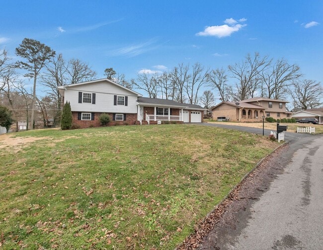 Photo - Available for rent: $1,250/month — 4-Bedroom, 2.5-Bath Single-Family Home in Harrison, TN!