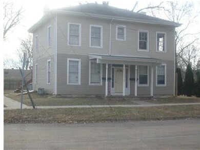 Primary Photo - 350 Van Buren St