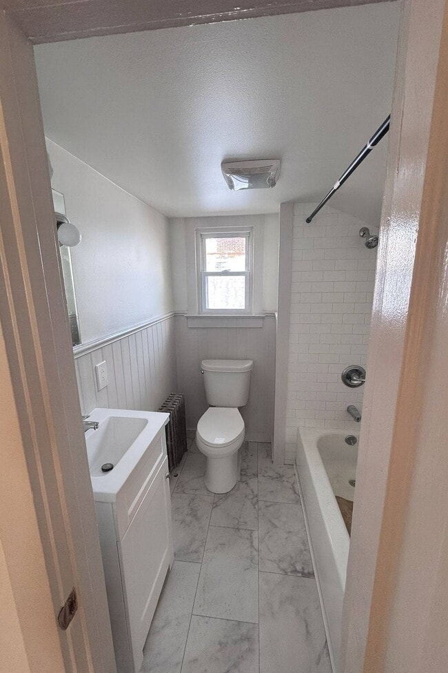 Foto del edificio - 107 Caroline St