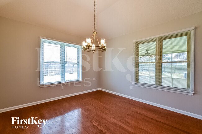 Foto del edificio - 4358 Winding Hollow Way