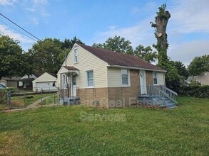 Building Photo - 2701 Tylersville Rd