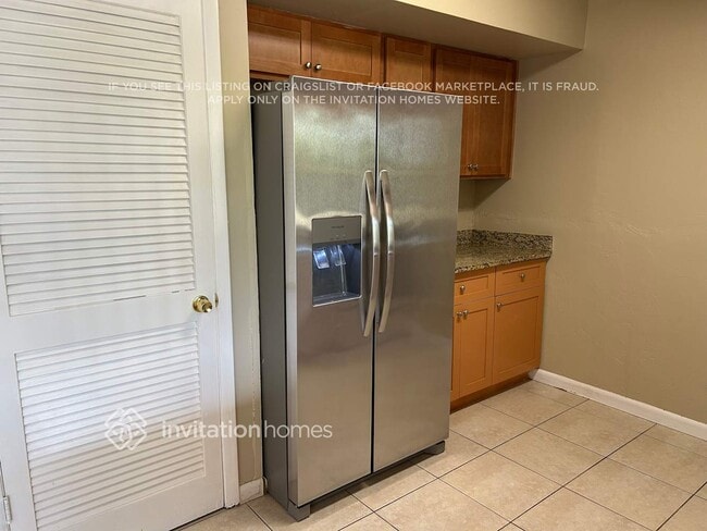 Building Photo - 212 SE 43rd Terrace