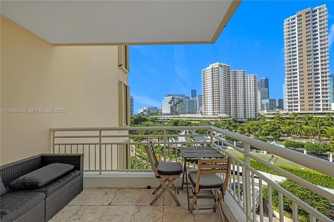 Building Photo - 888 Brickell Key Dr