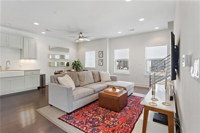 Building Photo - 1011 Muse Ln