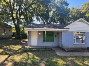 Building Photo - 3369 HARDIN Ave