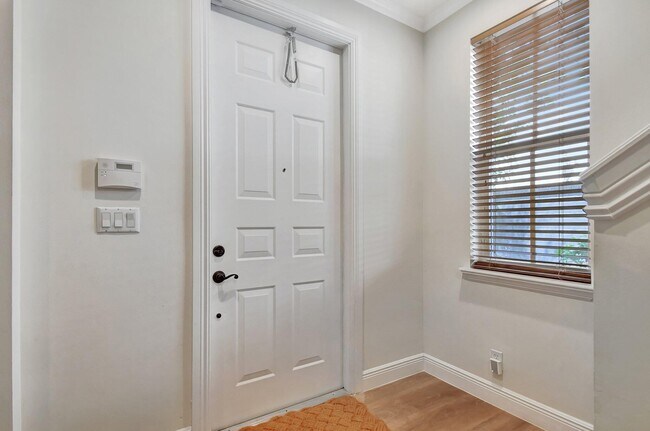 Building Photo - 91 Atlantic Grove Way