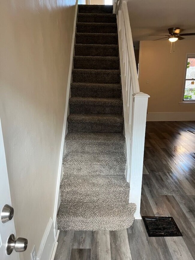 Foto del edificio - Remodeled Home - Harrowgate