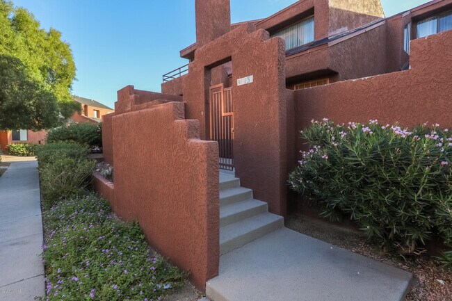 Foto del edificio - 4021 N Weimer Pl