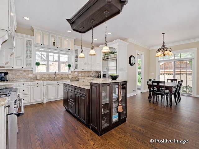 Foto del edificio - 3841 Woodland Ave