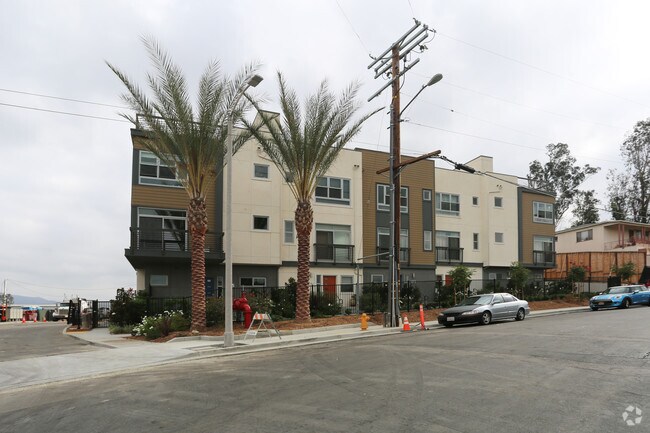 Laudes At Silver Lake Apartments Los Angeles Ca Building Photo Laudes At Silver Lake