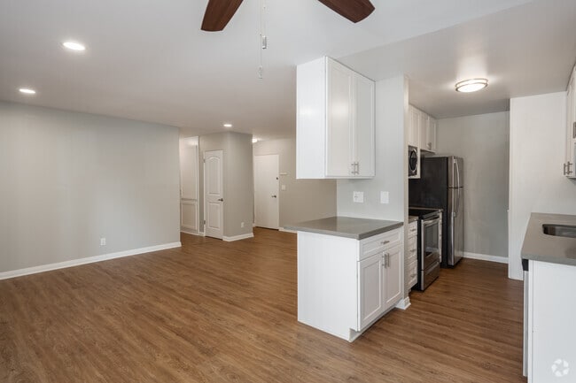 Flat 2BR, 2BA - 990SF - Kitchen and Living Room - Ascent Apartment Homes
