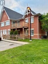 Building Photo - 4140-4140 Foxwood Dr