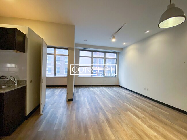 Foto del edificio - 160 E Berkeley St