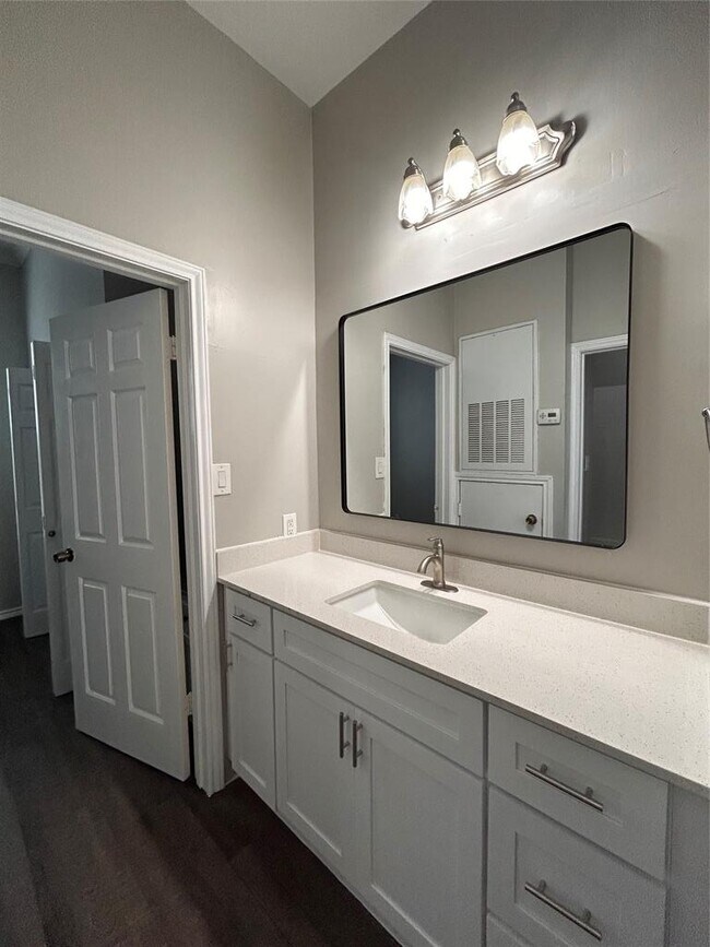 Foto del edificio - 2814 Nueces St