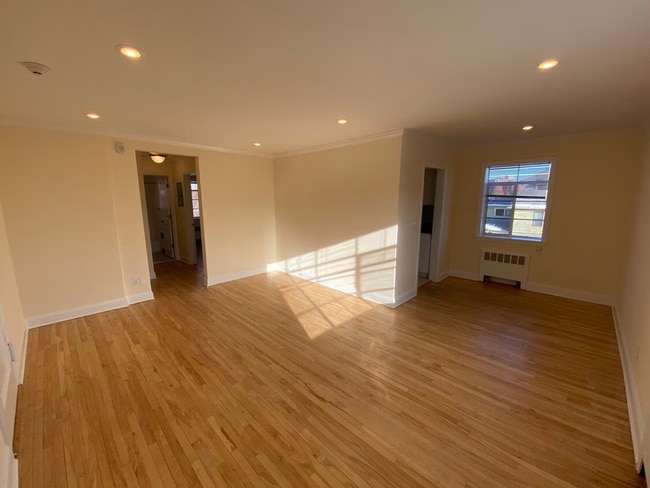 Building Photo - 85 Saint Paul St