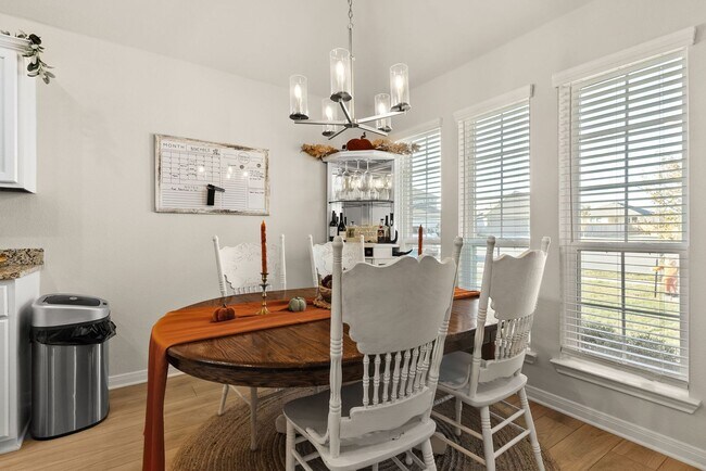 Foto del edificio - 9612 Caemlyn Cove