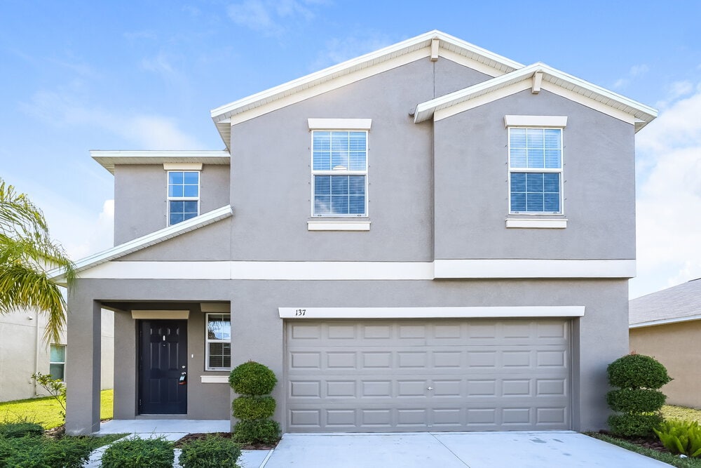 Foto principal - 137 Cascade Bend Dr