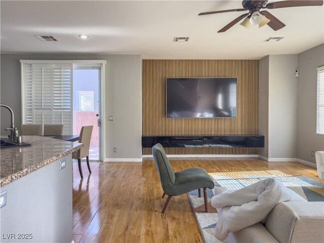 Building Photo - 3610 Pinnate Dr