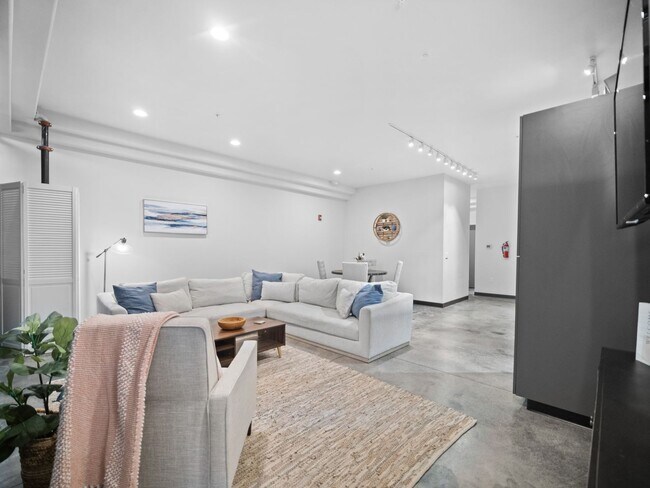 Foto del edificio - 3003 E 30th Ave