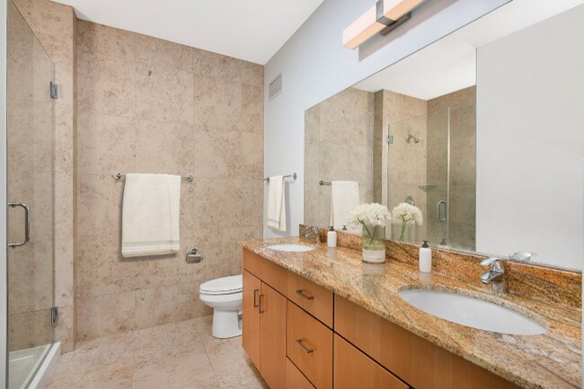 Foto del edificio - 222 E Illinois St