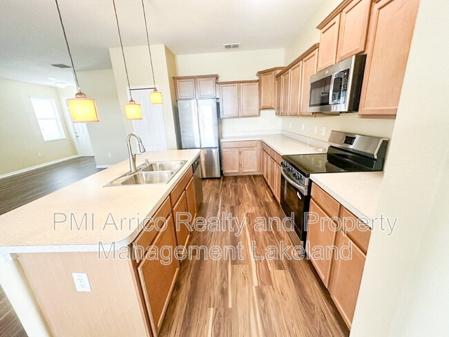 Foto del edificio - 3774 Hampton Hills Dr