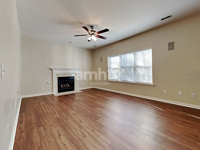 Building Photo - 5405 Red Fork Ln