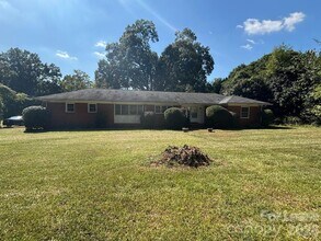 6038 Preston Ln