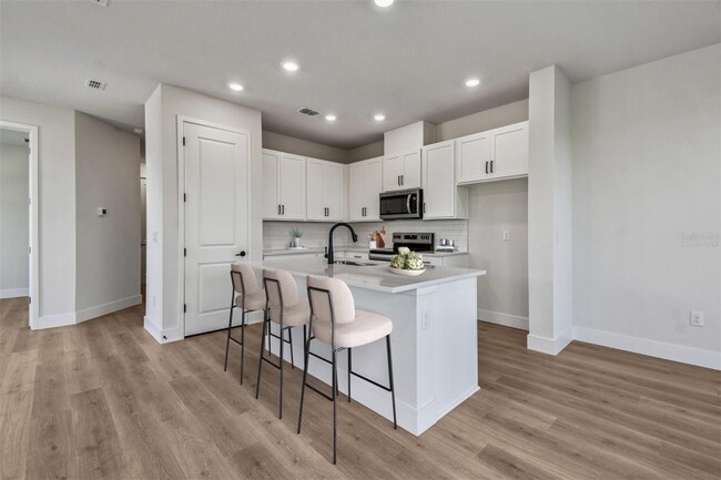 Building Photo - 11718 Full Moon Lp