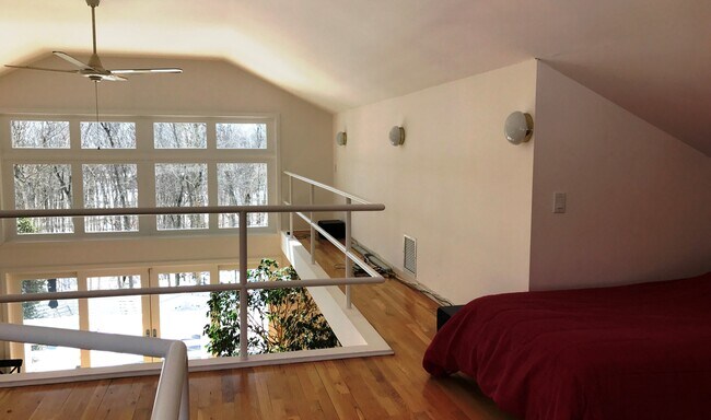 Building Photo - 7 Pintail Ln